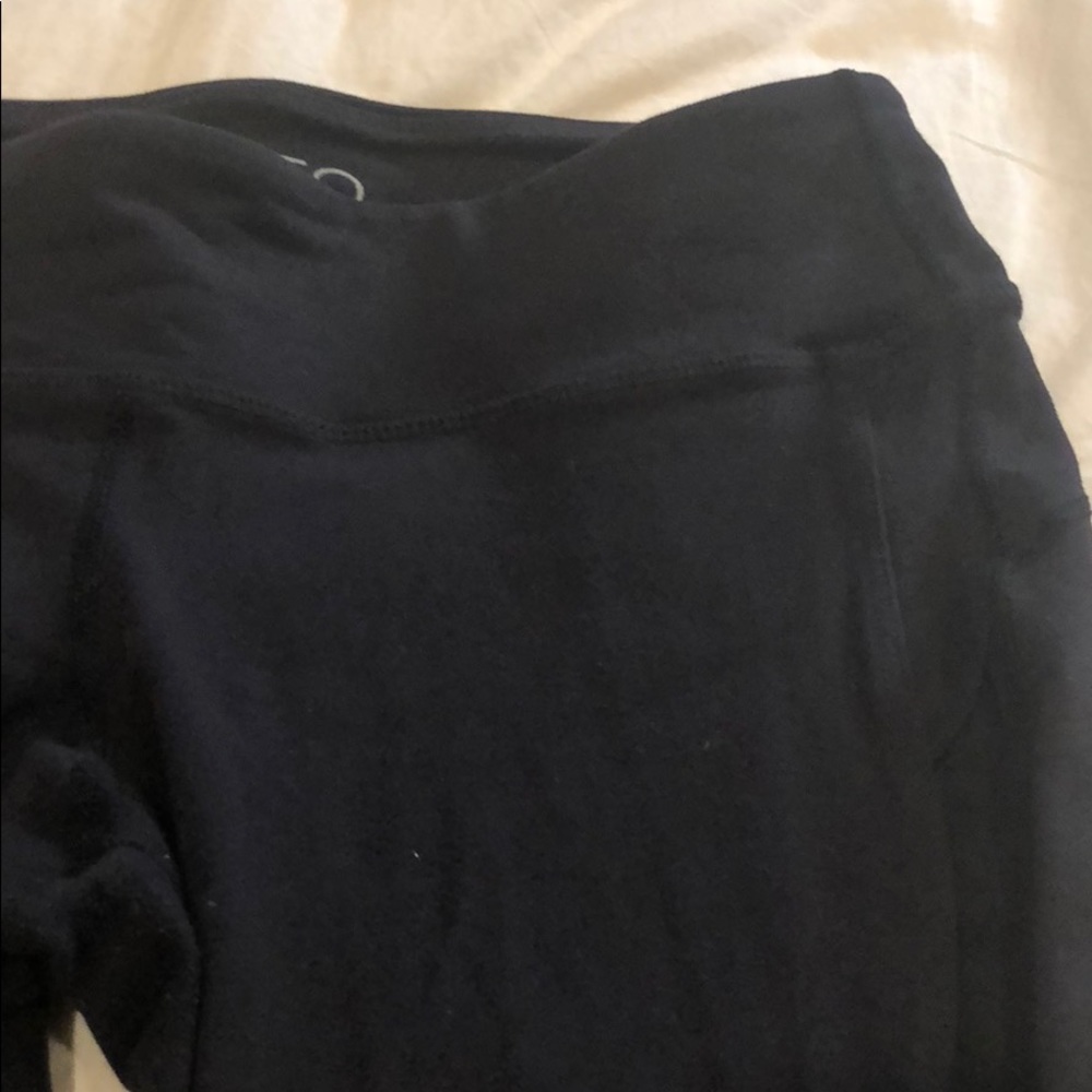 Splits59 Black Mesh Capri Leggings - Picture 4 of 7